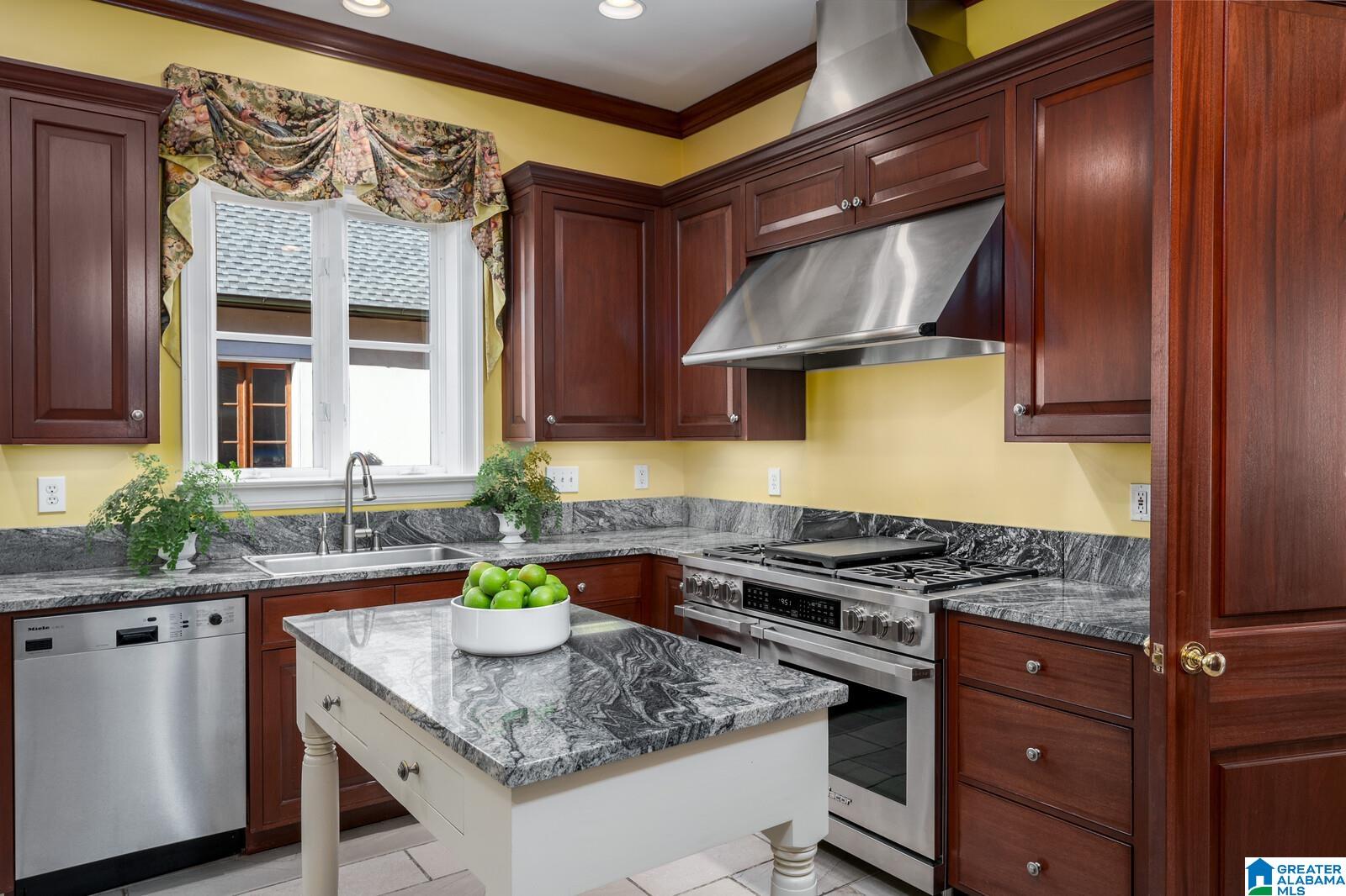 7351 Kings Mountain Road Birmingham, AL 35242 - Photo 18 of 57