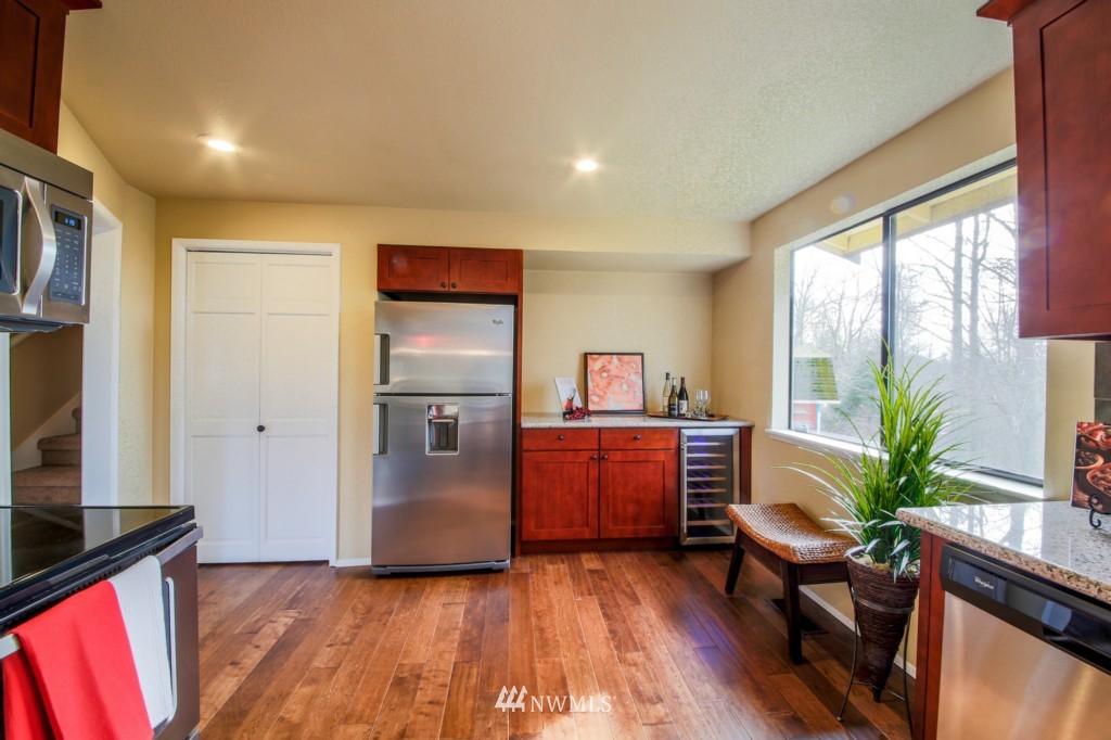 2913 Morris Avenue South Renton, WA 98055 - Photo 11 of 25