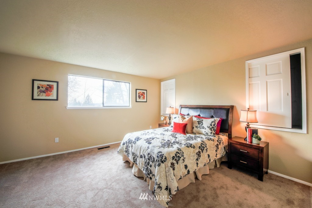 2913 Morris Avenue South Renton, WA 98055 - Photo 16 of 25