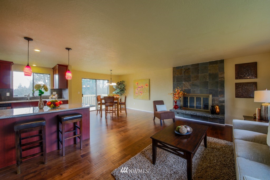 2913 Morris Avenue South Renton, WA 98055 - Photo 7 of 25