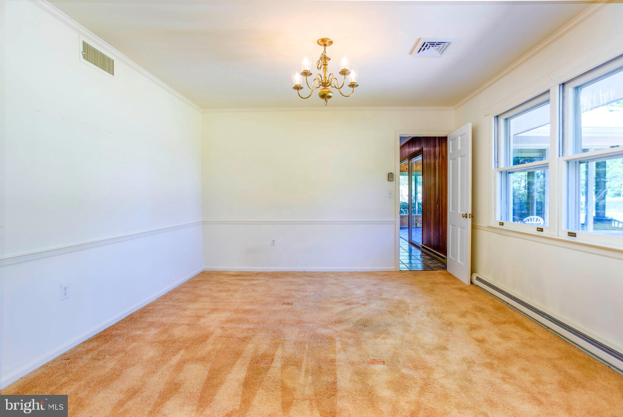 7221 Drum Point Road St. Michaels, MD 21663 - Photo 22 of 41 Dining room