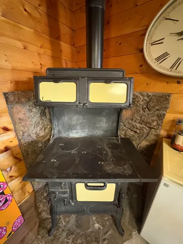 $595,000 | 26 Darnall Road, Riverton, WY 82501