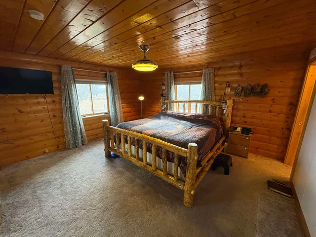 $595,000 | 26 Darnall Road, Riverton, WY 82501