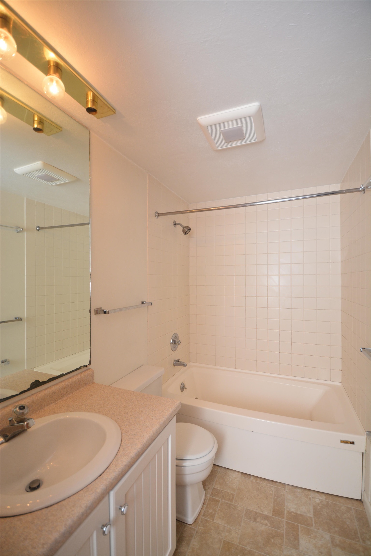 44 Terrace View Grantham, NH 03753 - Photo 11 of 14 Gallery Image 11