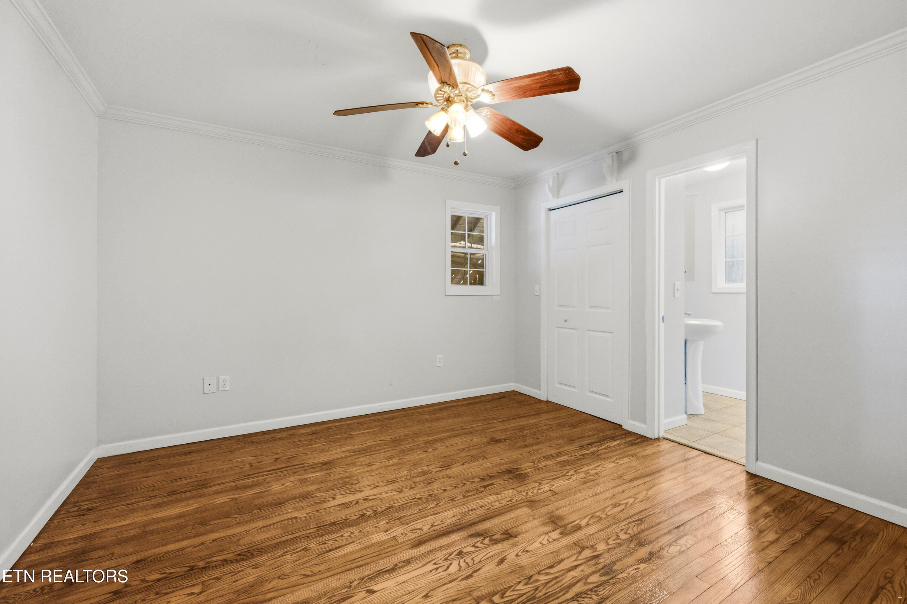 1640 Munsey Hatcher Road Seymour, TN 37865 - Photo 52 of 60 Bedroom