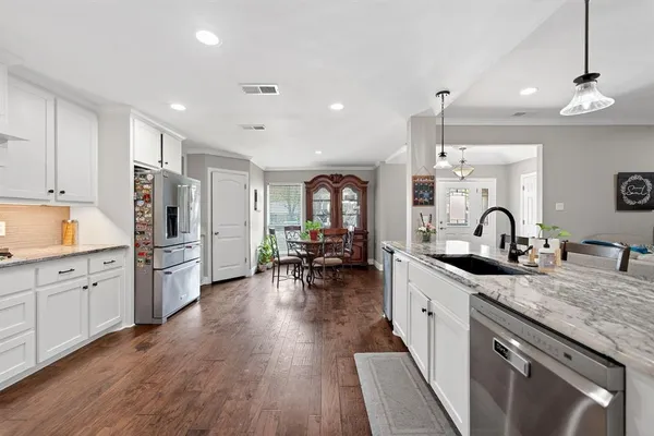 $488,400 | 102 Royal Oaks Drive, Greenville, TX 75402