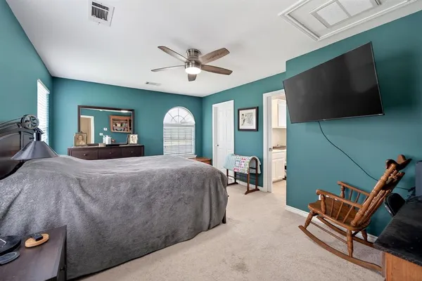 $488,400 | 102 Royal Oaks Drive, Greenville, TX 75402