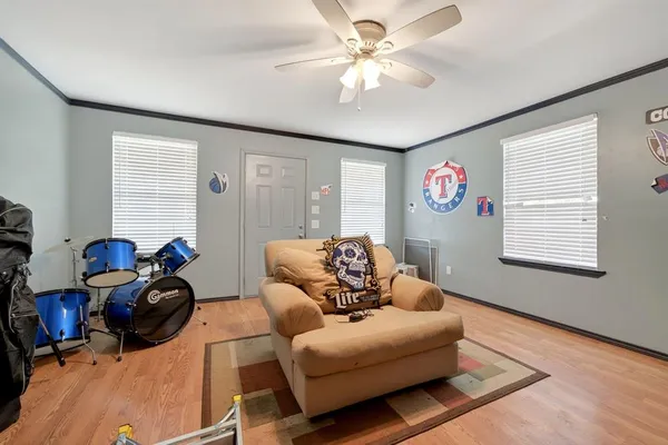 $488,400 | 102 Royal Oaks Drive, Greenville, TX 75402