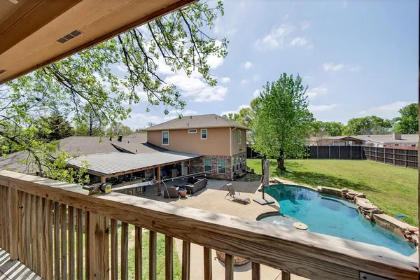 $488,400 | 102 Royal Oaks Drive, Greenville, TX 75402