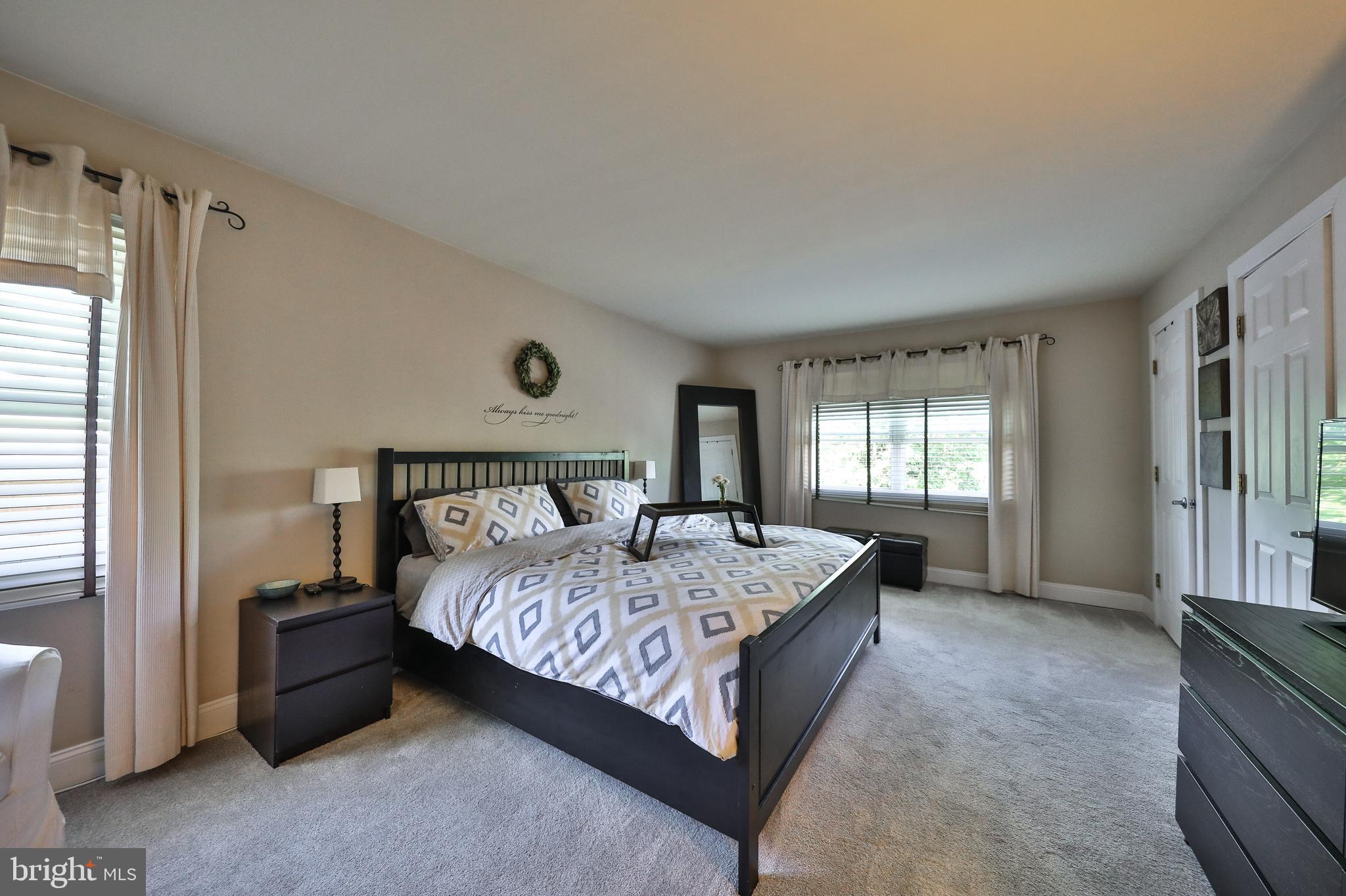 203 Radburn Road Philadelphia, PA 19115 - Photo 19 of 37
