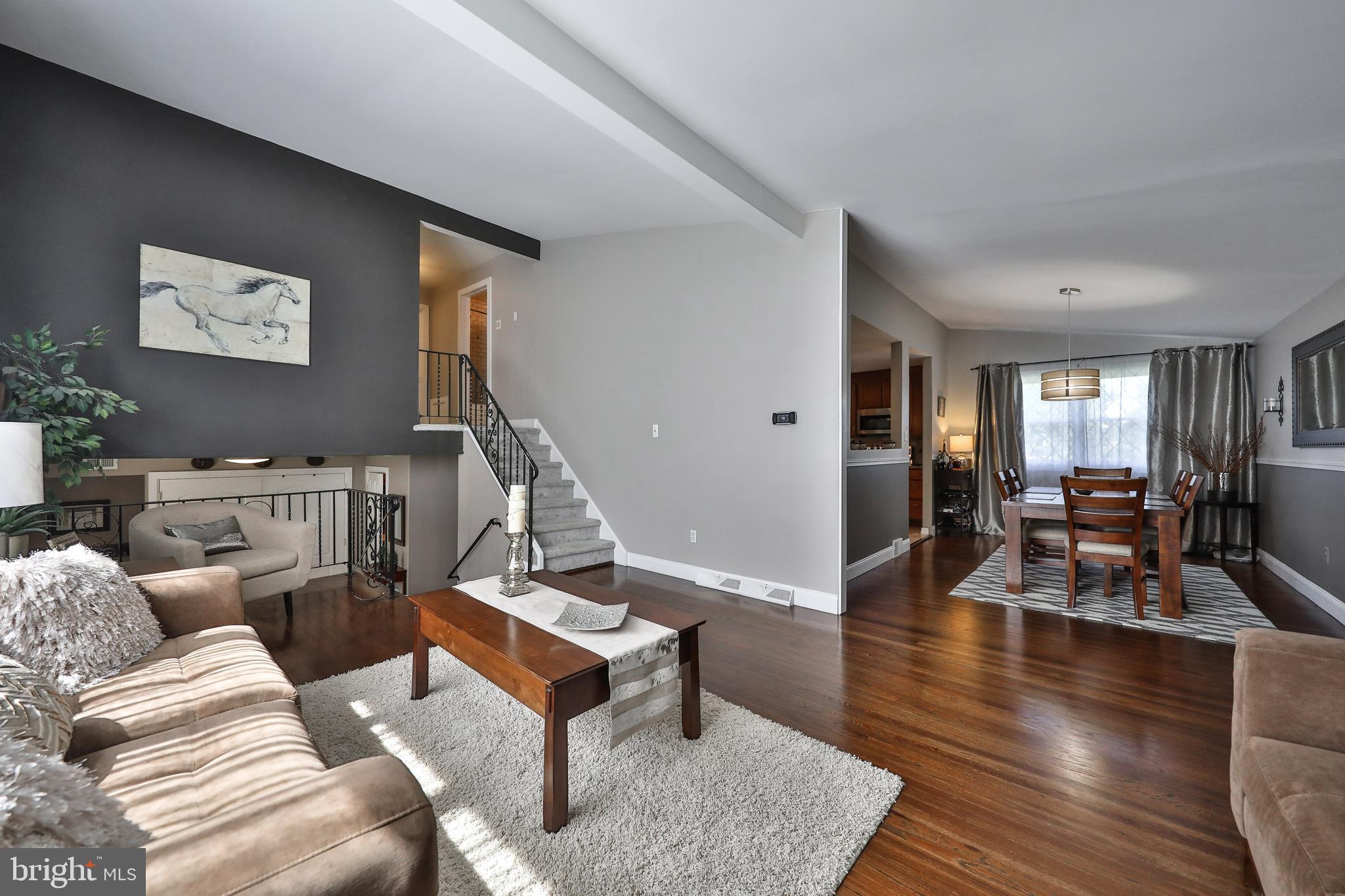 203 Radburn Road Philadelphia, PA 19115 - Photo 6 of 37