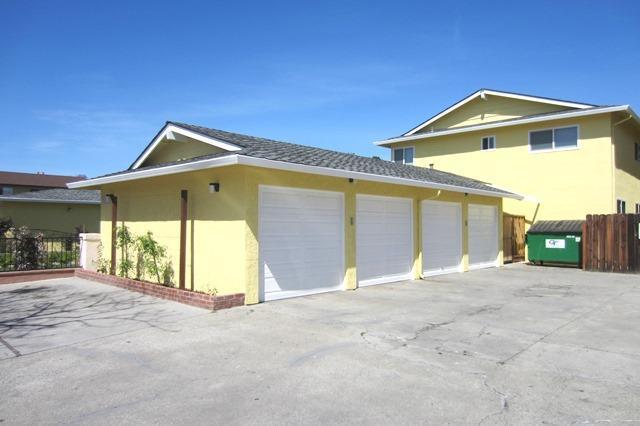 3139 Williamsburg Drive San Jose, CA 95117 - Photo 4 of 12 a front view of a house with a yard