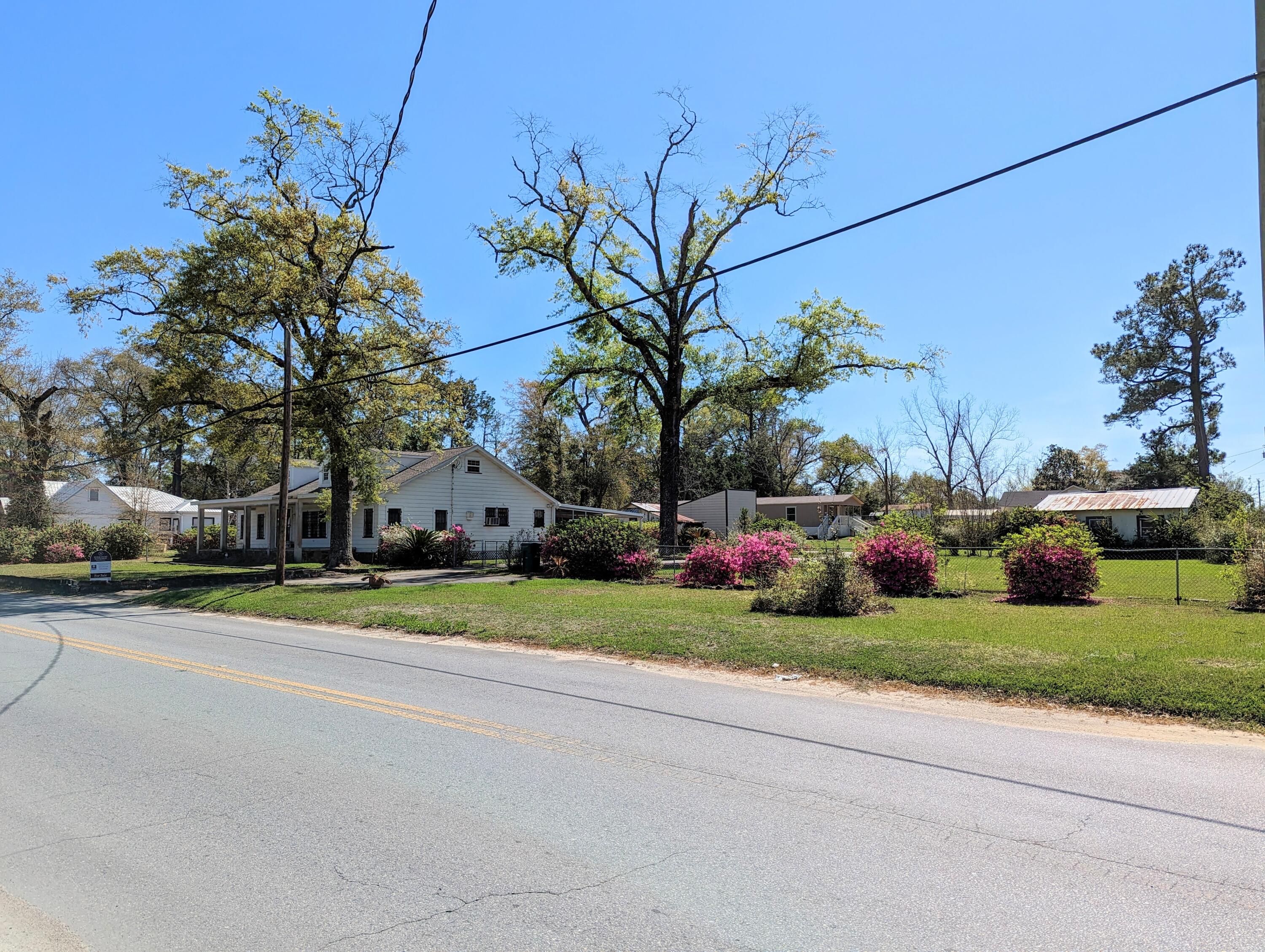 1335 Old Bonifay Road Chipley, FL 32428 - Photo 6 of 31 a view of a park that has a lots of plants and trees