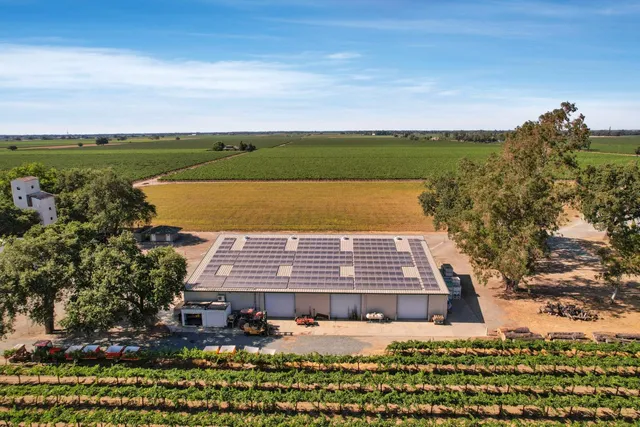 $6,500,000 | 19877 North Davis Road, Lodi, CA 95242