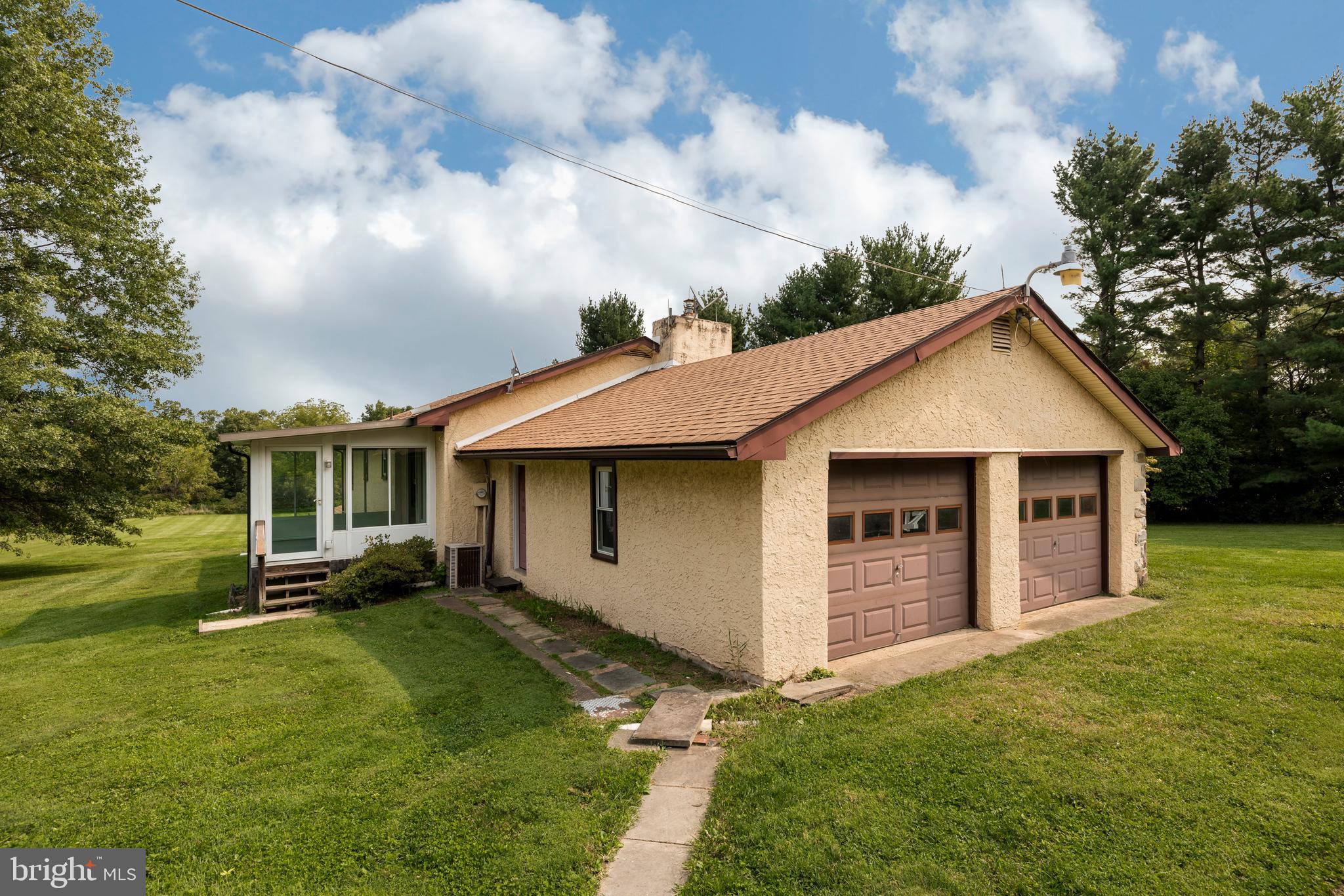 469 Ridge Road Spring City, PA 19475 - Photo 11 of 48 Exterior side
