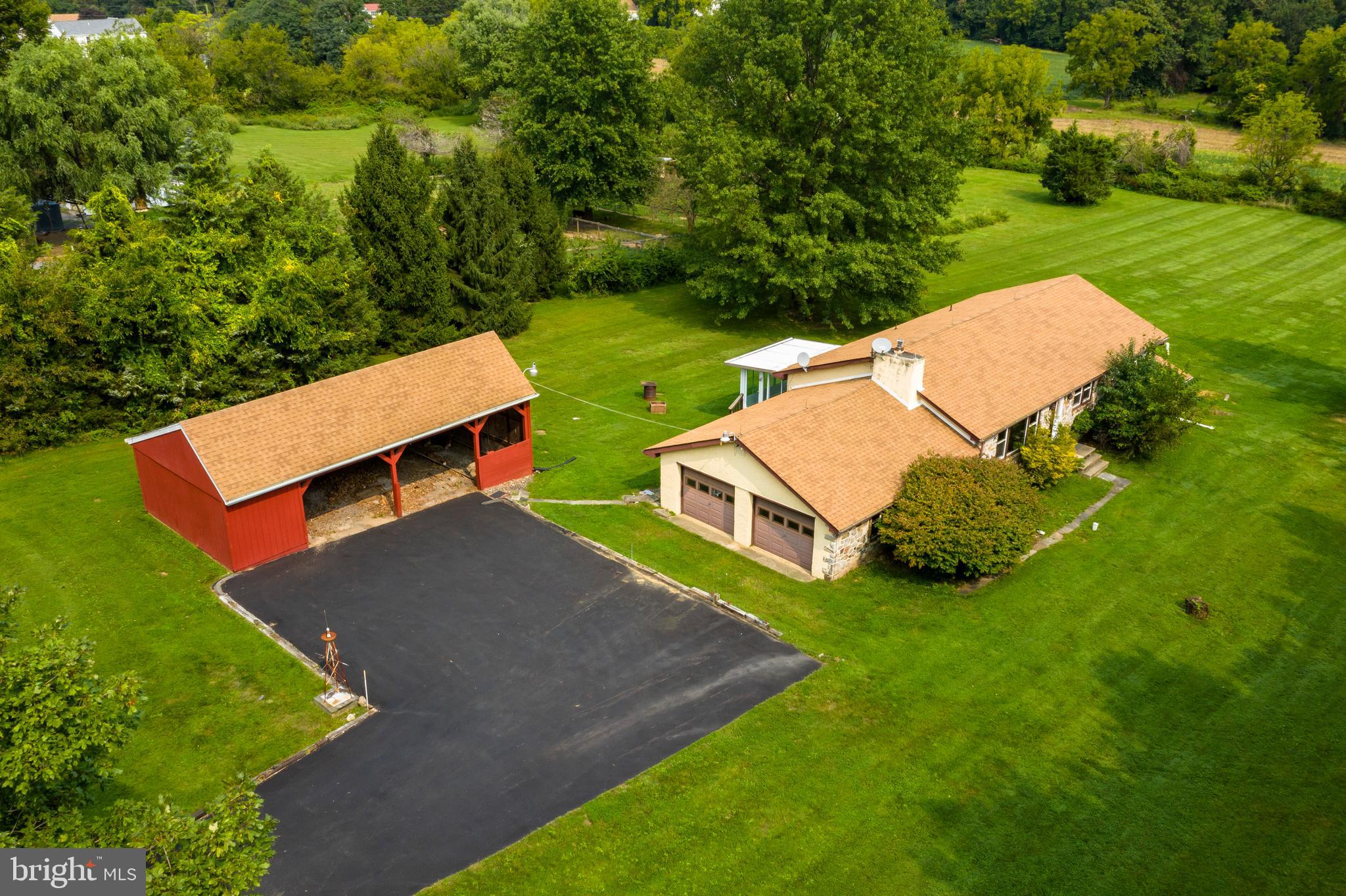 469 Ridge Road Spring City, PA 19475 - Photo 6 of 48