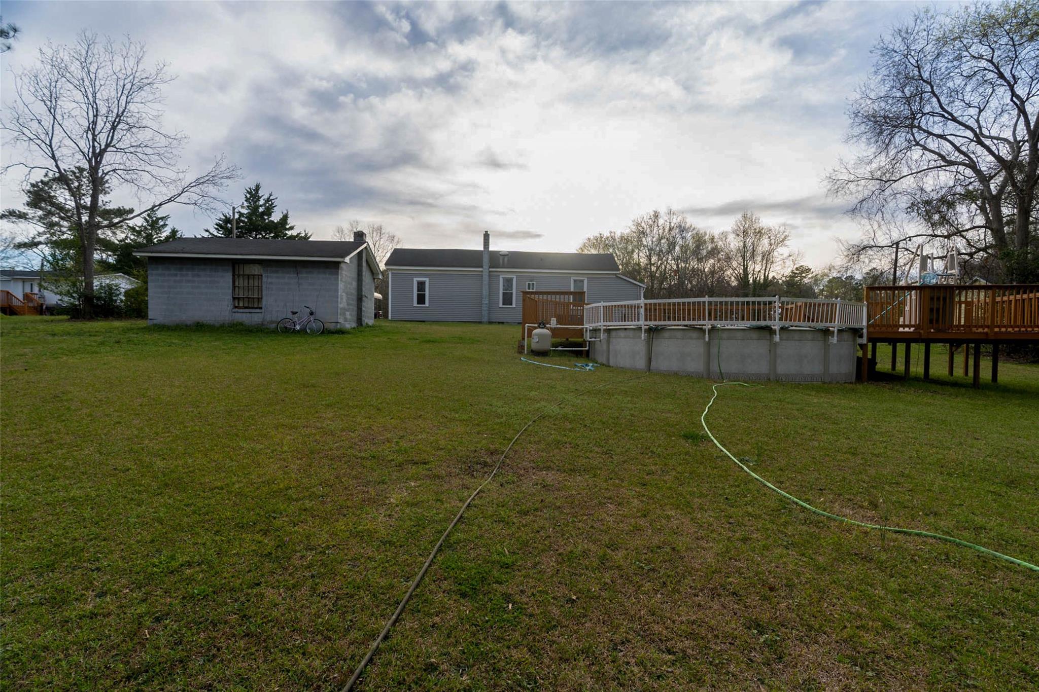 54 Bunker Street Rockingham, NC 28379 - Photo 9 of 22 a view of a terrace with chairs