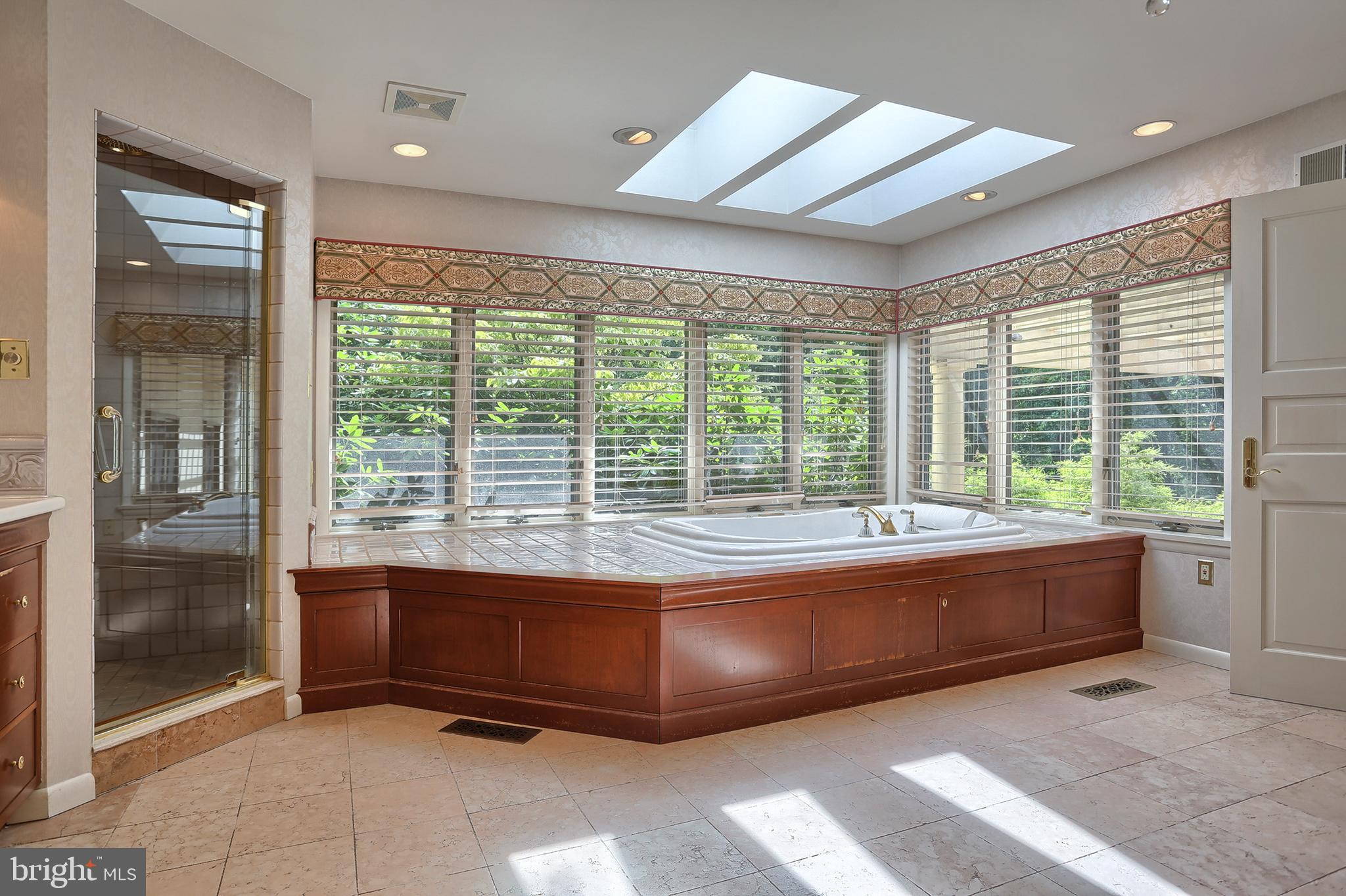 165 Deer Hill Road Reading, PA 19607 - Photo 31 of 76 Gallery Image 31
