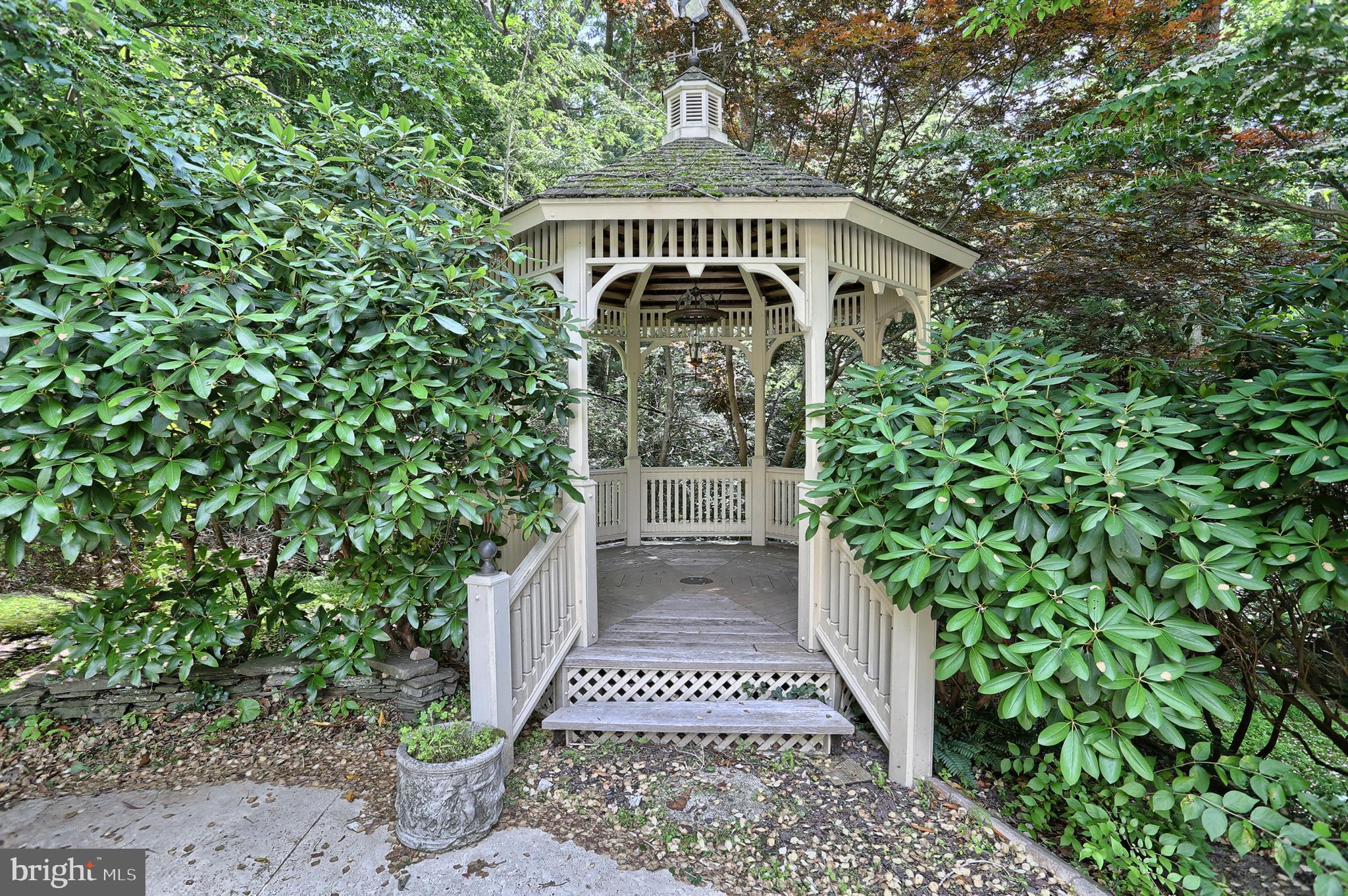165 Deer Hill Road Reading, PA 19607 - Photo 61 of 76 Gallery Image 61