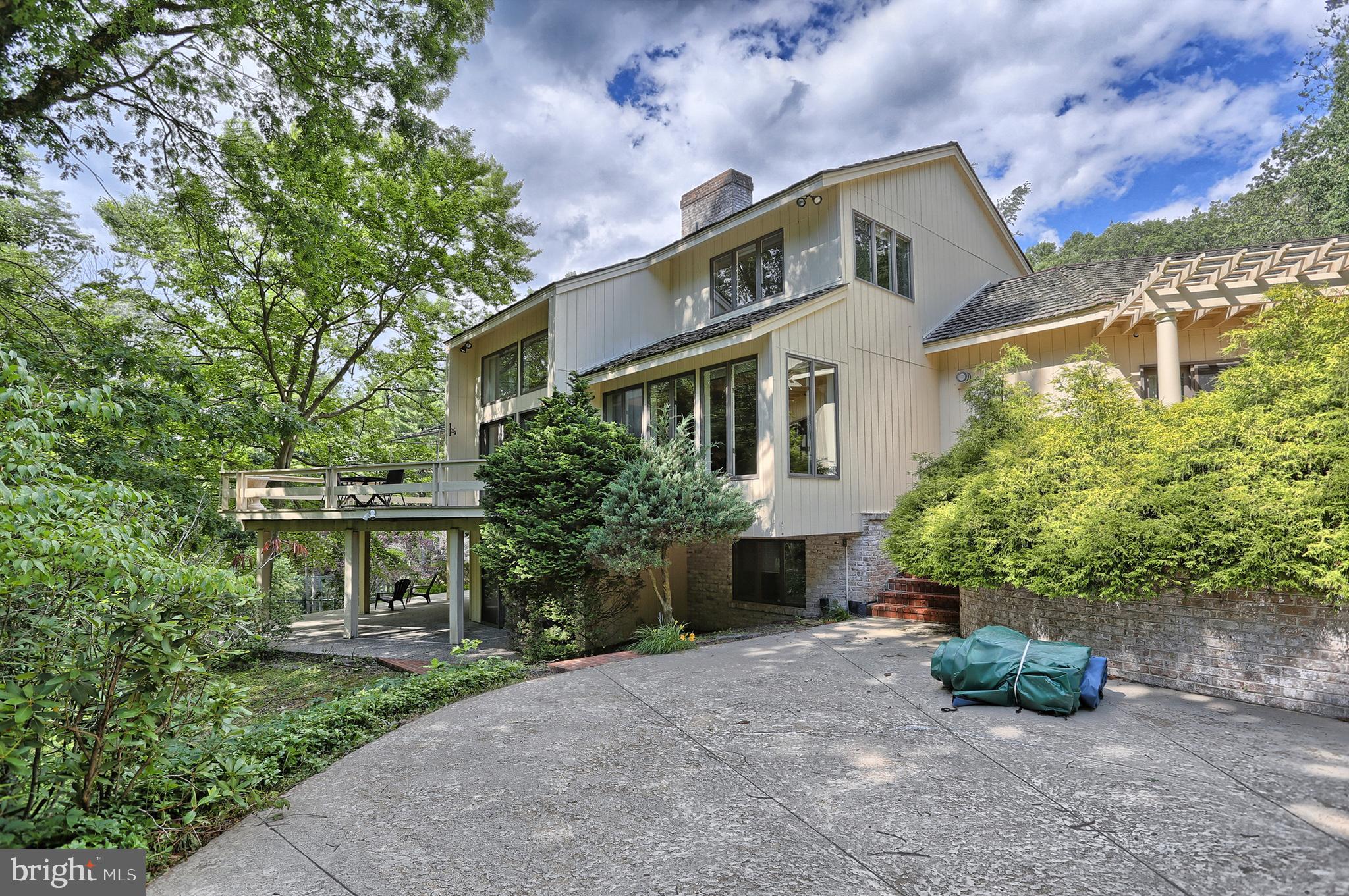165 Deer Hill Road Reading, PA 19607 - Photo 64 of 76 Gallery Image 64