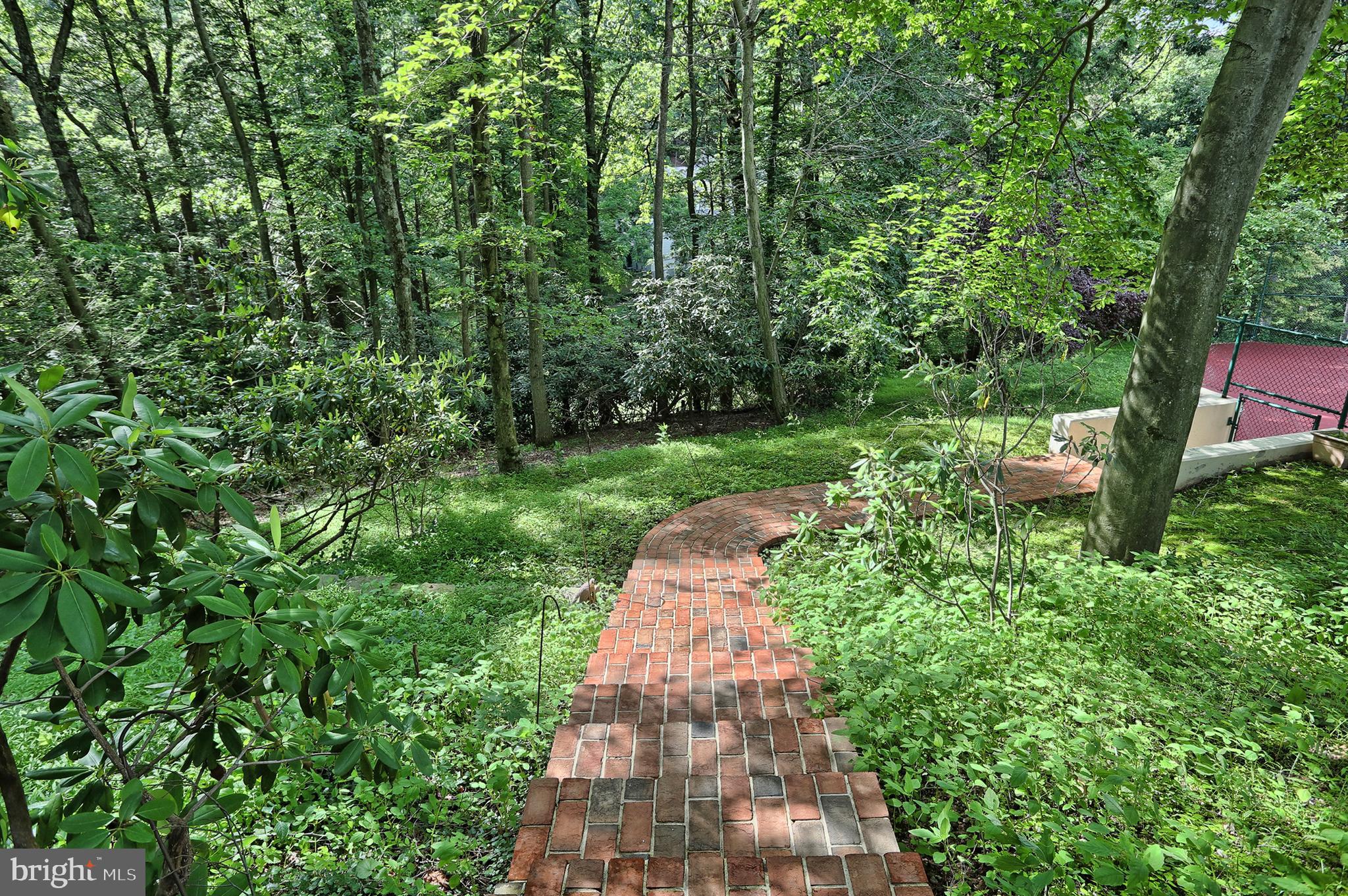 165 Deer Hill Road Reading, PA 19607 - Photo 69 of 76 Gallery Image 69