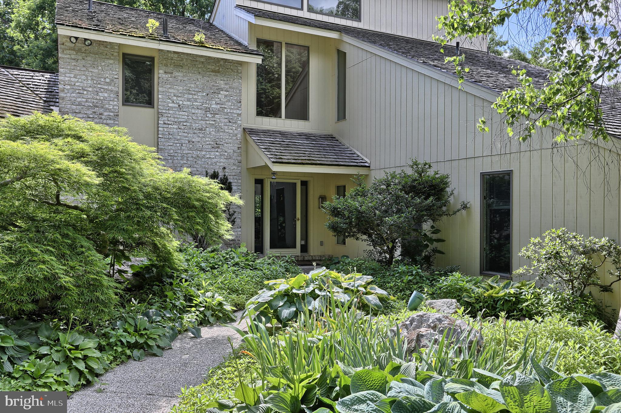 165 Deer Hill Road Reading, PA 19607 - Photo 9 of 76 Gallery Image 9