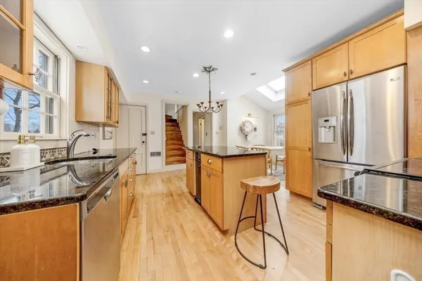$2,195,000 | 59 Cottage Street, Hingham, MA 02043