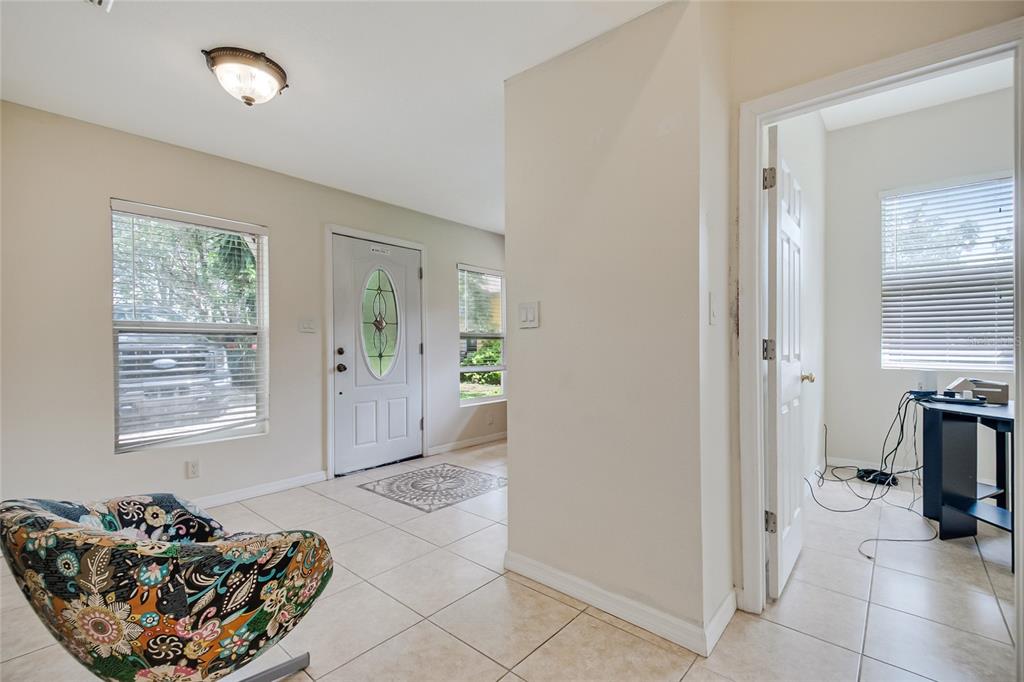 5684 Ron Road St. Cloud, FL 34771 - Photo 9 of 17 Gallery Image 9