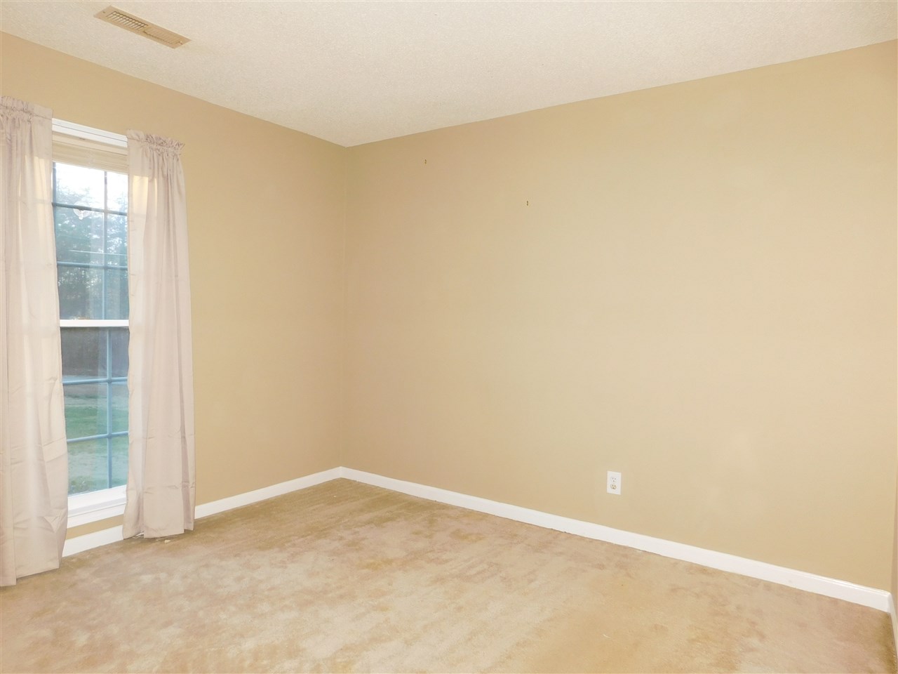 236 Christopher Lane Union, SC 29379 - Photo 9 of 24 Gallery Image 9