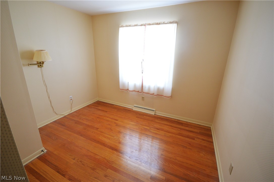 5966 Chapel Road Madison, OH 44057 - Photo 9 of 15 Bedroom 3