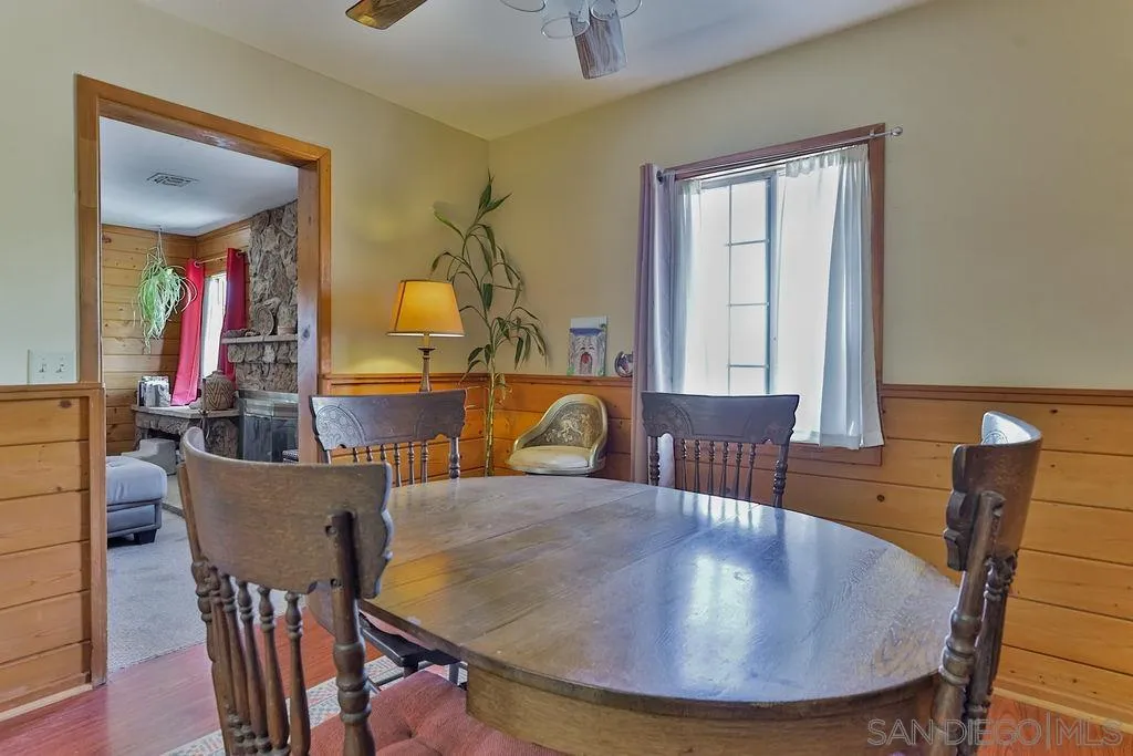 2260 Glenview Lane Vista, CA 92084 - Photo 22 of 24 a dining room with furniture and window