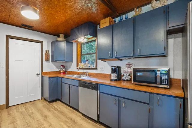 $459,900 | 190 Peaden Bridge Road, Baker, FL 32531