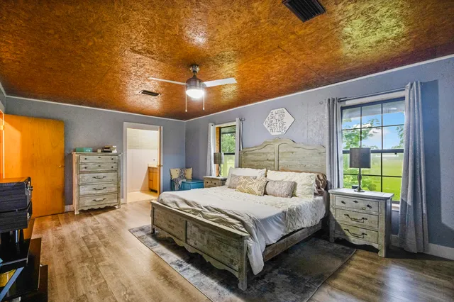 $459,900 | 190 Peaden Bridge Road, Baker, FL 32531