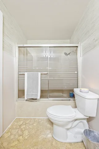 $459,900 | 190 Peaden Bridge Road, Baker, FL 32531