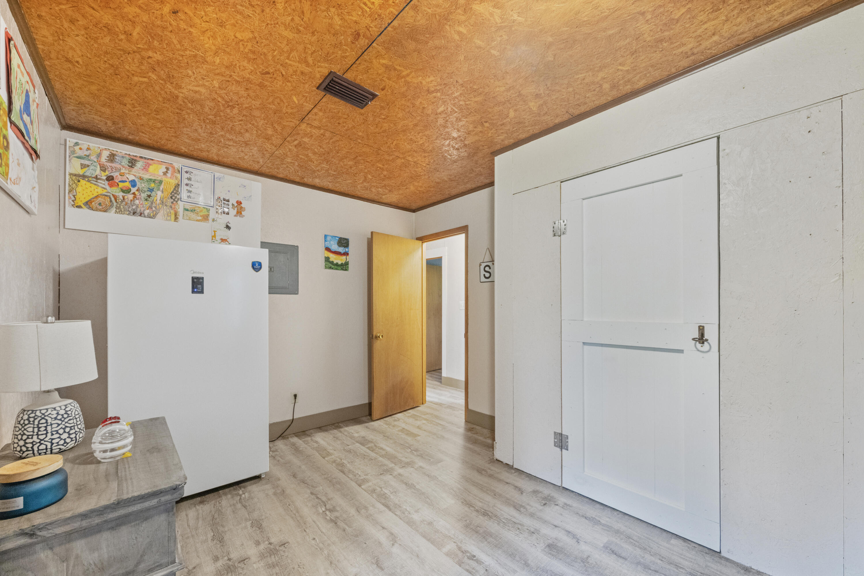 190 Peaden Bridge Road Baker, FL 32531 - Photo 33 of 73 a view of an empty room