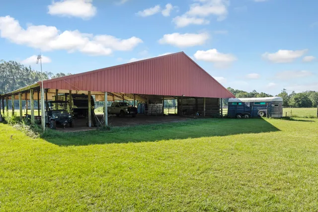 $459,900 | 190 Peaden Bridge Road, Baker, FL 32531