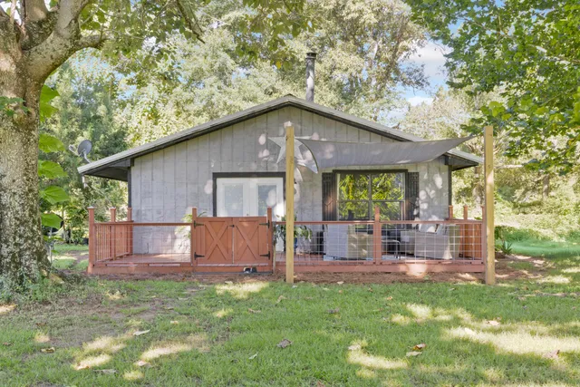 $459,900 | 190 Peaden Bridge Road, Baker, FL 32531