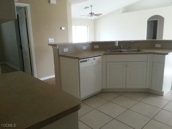 $2,250 | 2023 Northwest 3rd Terrace, Cape Coral, FL 33993
