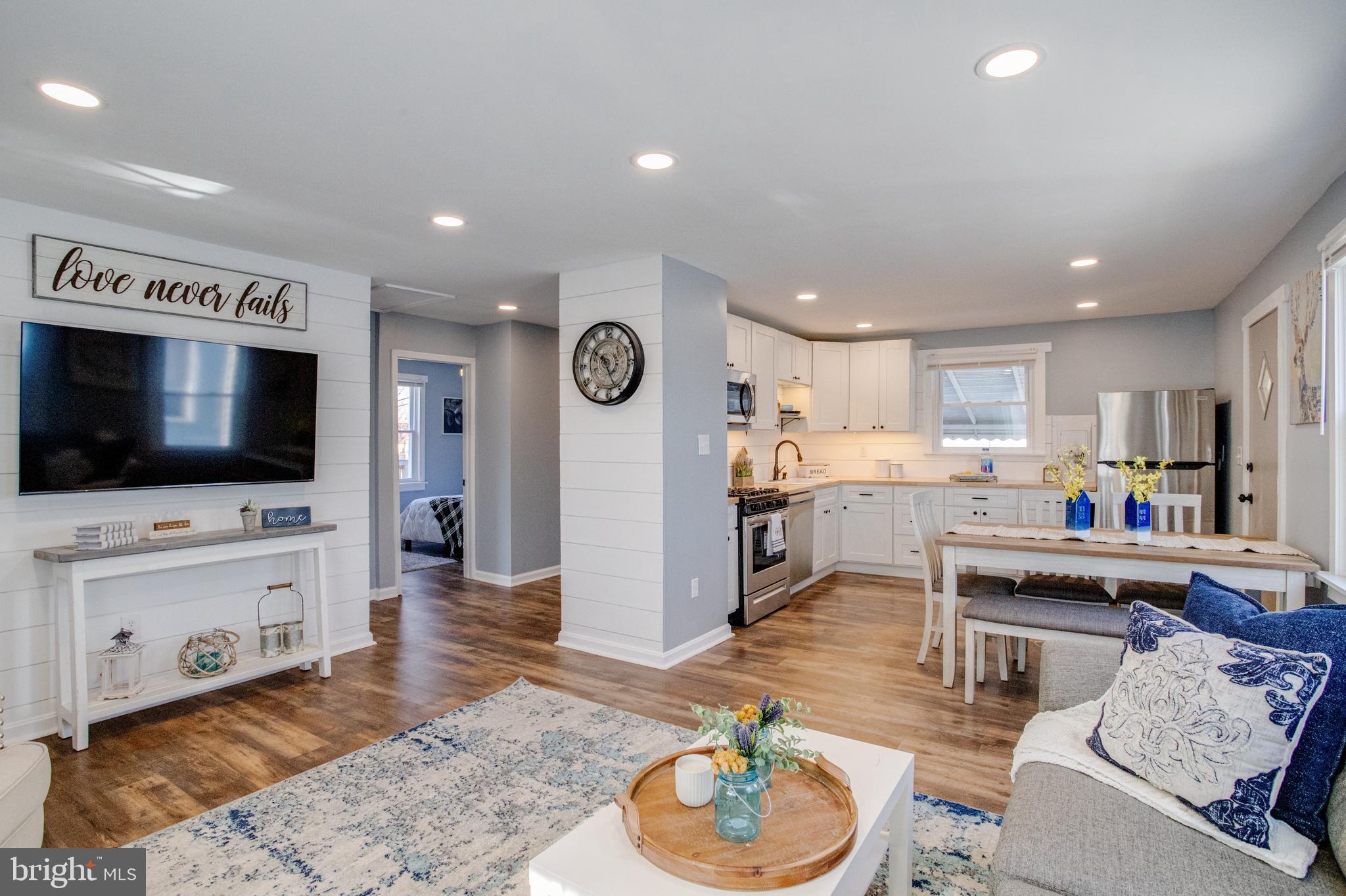 105 Bennett Road Baltimore, MD 21221 - Photo 4 of 45 Gallery Image 4