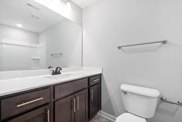 $1,400 | 254 Woodland Vly Lane, Clarksville, TN 37040