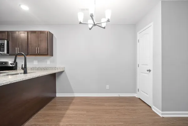 $1,400 | 254 Woodland Vly Lane, Clarksville, TN 37040