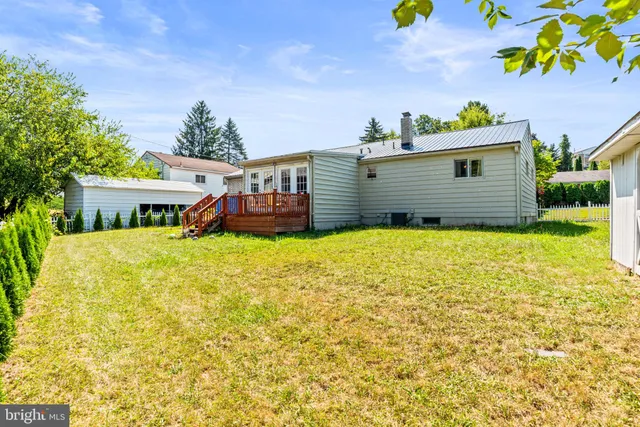 $268,000 | 3404 Ridgeway Road, Harrisburg, PA 17109