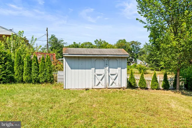 $268,000 | 3404 Ridgeway Road, Harrisburg, PA 17109