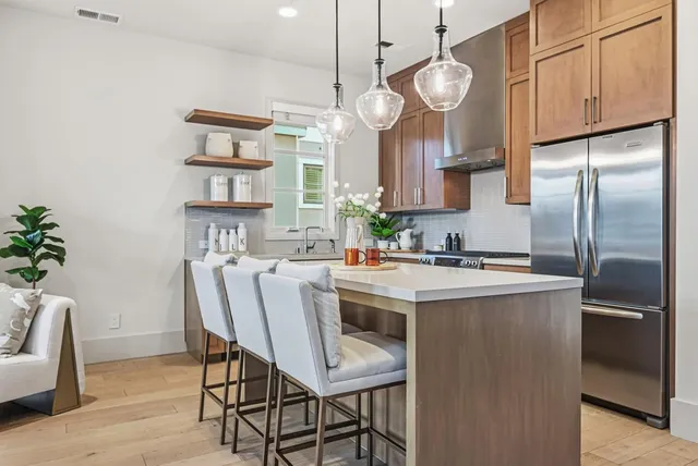 $2,998,000 | 958 California Street, Mountain View, CA 94041