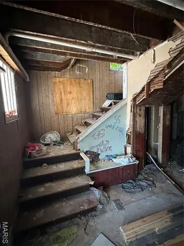 $12,000 | 104 North Maple Street, Christopher, IL 62822