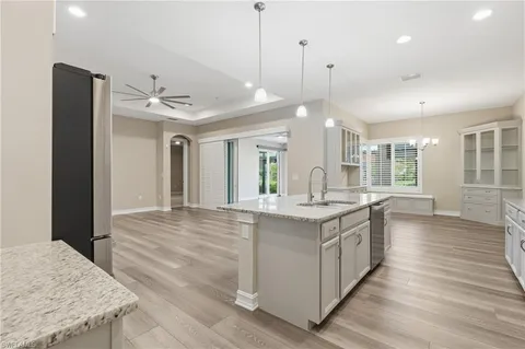 $885,000 | 10240 Avonleigh Drive, Bonita Springs, FL 34135