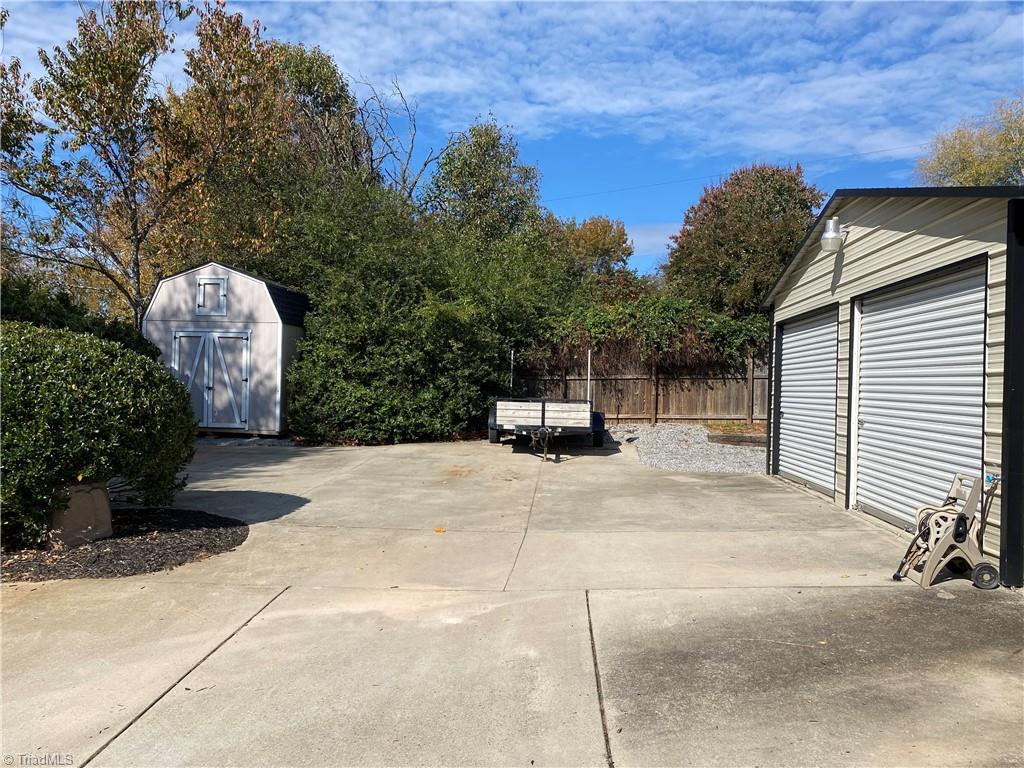 1222-1224 Highway 68 Oak Ridge, NC 27310 - Photo 5 of 49 front of home