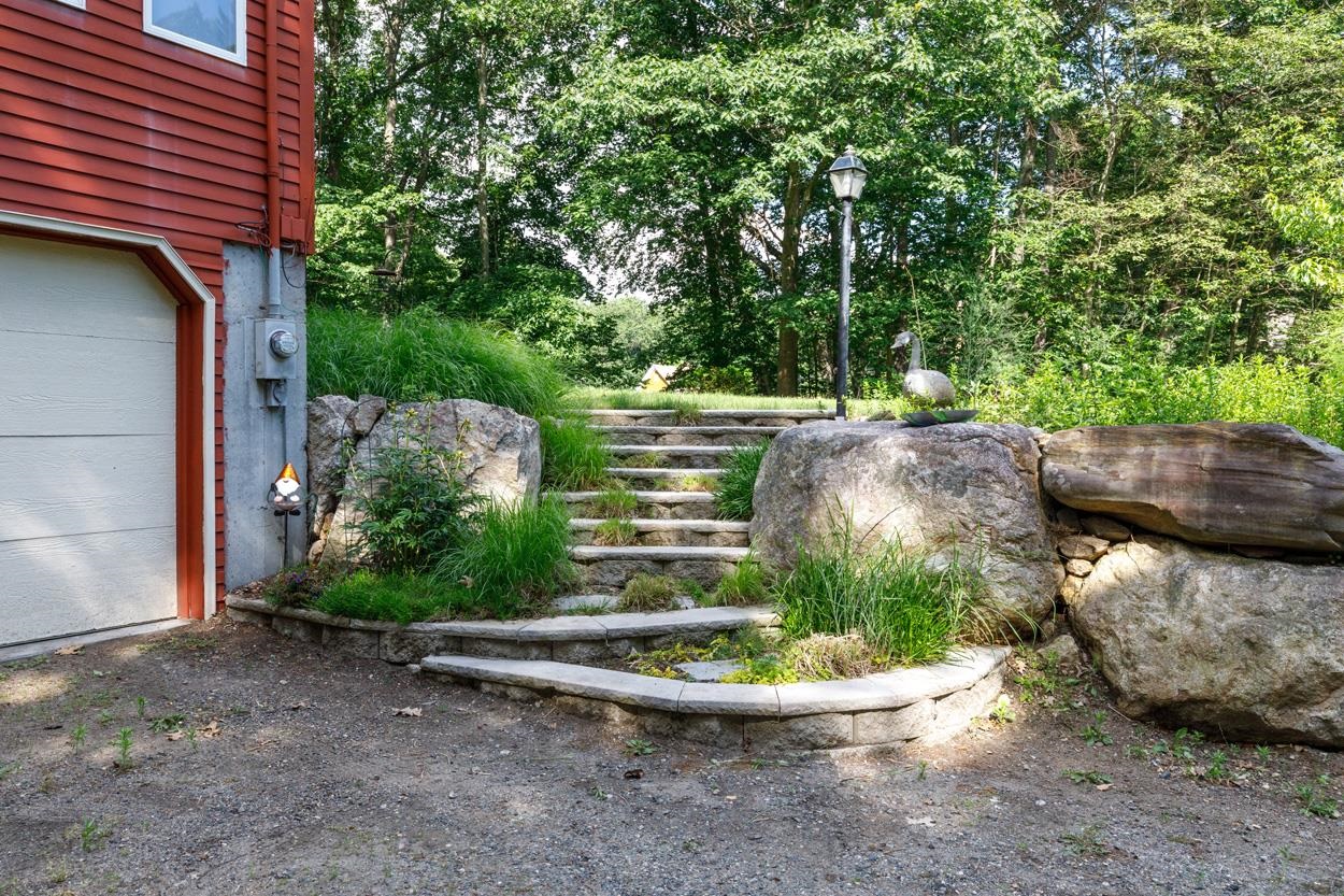 76 Hampstead Road Danville, NH 03819 - Photo 56 of 60 Gallery Image 56