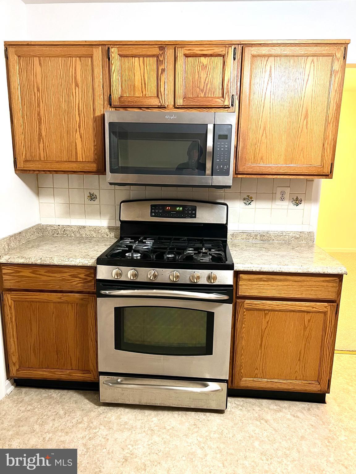 1312 Canyon Road Silver Spring, MD 20904 - Photo 3 of 13 Kitchen