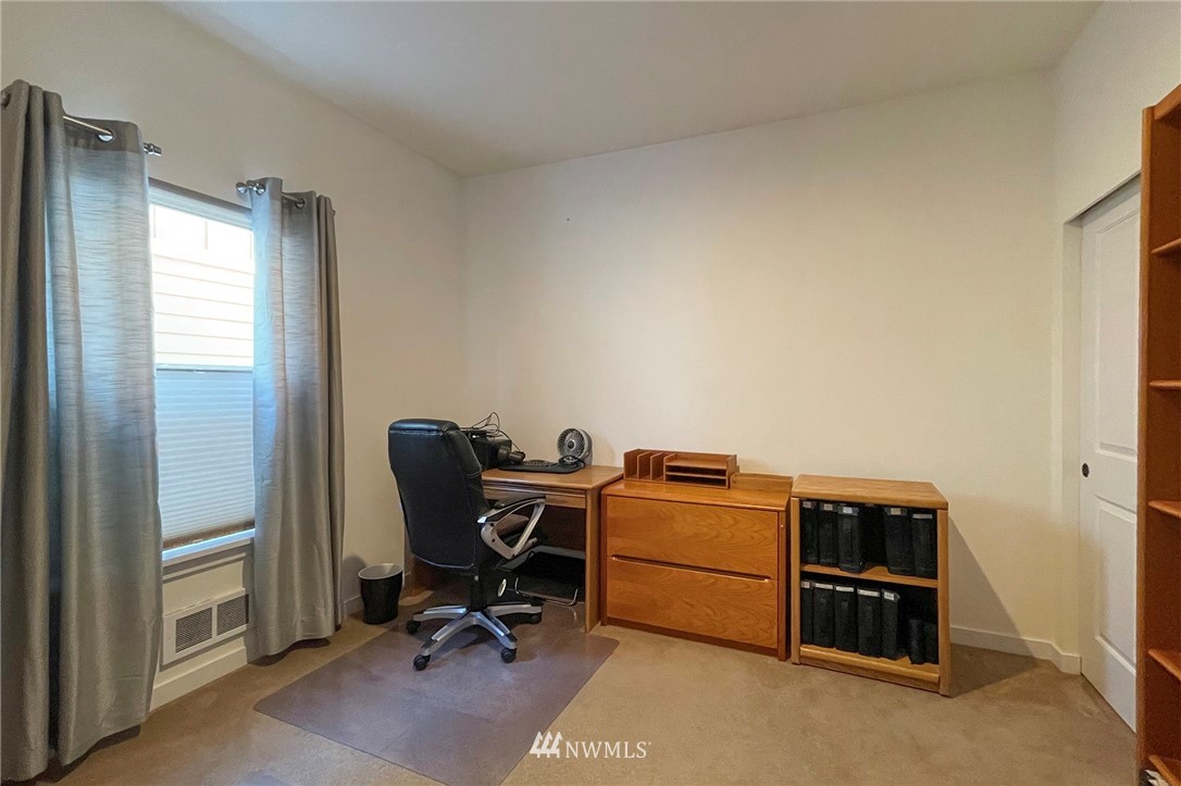 20 Stratus Loop Sequim, WA 98382 - Photo 31 of 40 a view of workspace with windows